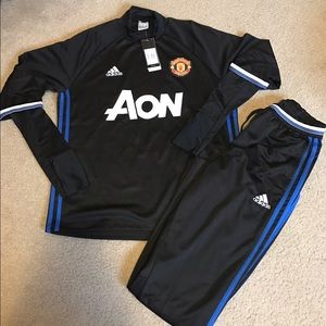 Manchester United warm-up set