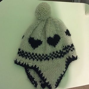 Cream + Black Heart Knit Beanie