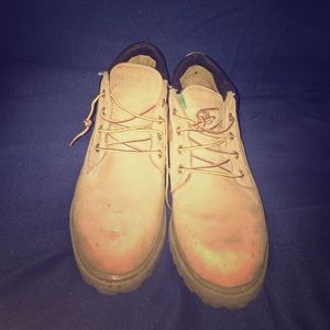 Timberland low top size 10.5