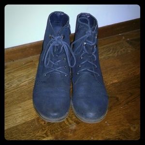 Navy blue boots