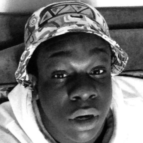 Meet your Posher, Dylan - Picture 1 of 1