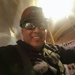 Meet your Posher, Eli