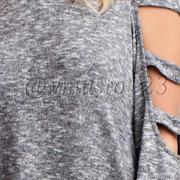 ‼️LAST 1 SZ L-SOFTEST EVER CUT OUT COLD SLEEVE TOP - Picture 4 of 4