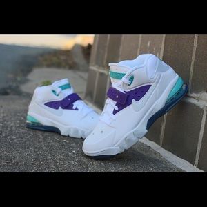 Vintage Air Max Force Nike Sneakers