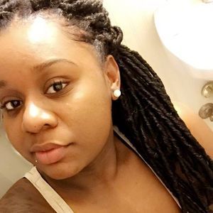 Meet your Posher, Khadijah