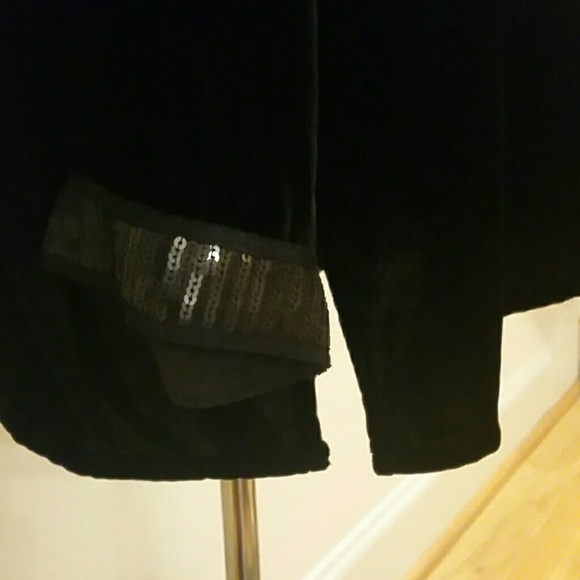 ***SOLD*** Charter Club Top - Picture 2 of 3