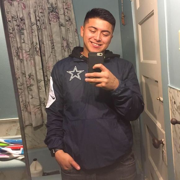 Meet your Posher, Isaac - Picture 1 of 1