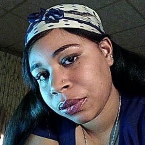 Meet your Posher, Romaine