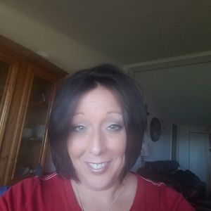 Meet your Posher, Pam