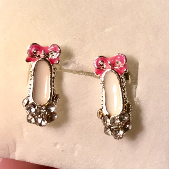 Girls or Adult Ballet Slipper Clear Crystal Rhinestone Pink Bow Enamel Earrings - Picture 3 of 7