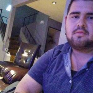 Meet your Posher, Josue