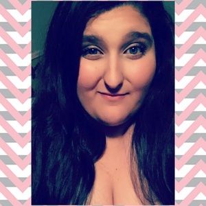 Meet your Posher, Aurora