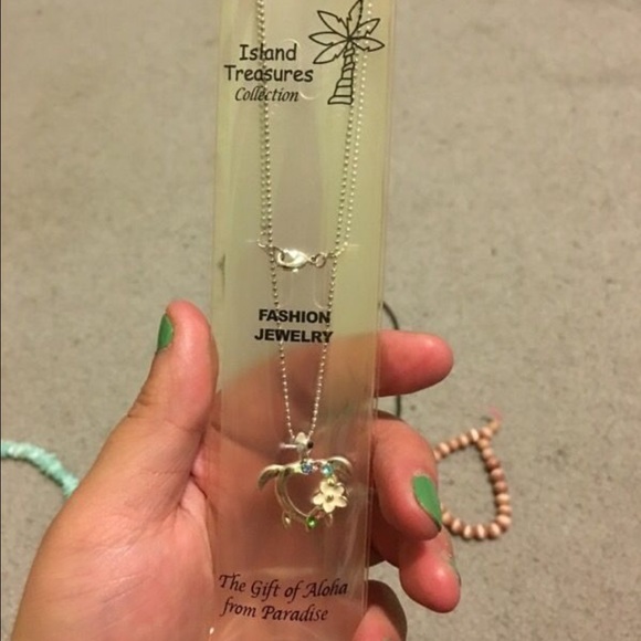Turtle necklace