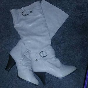 Knee high chunky heeled boots