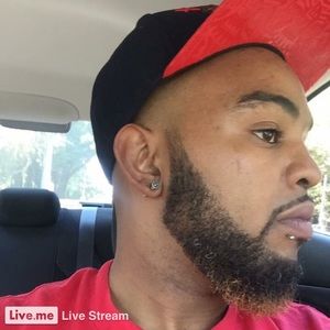 Meet your Posher, Deandre