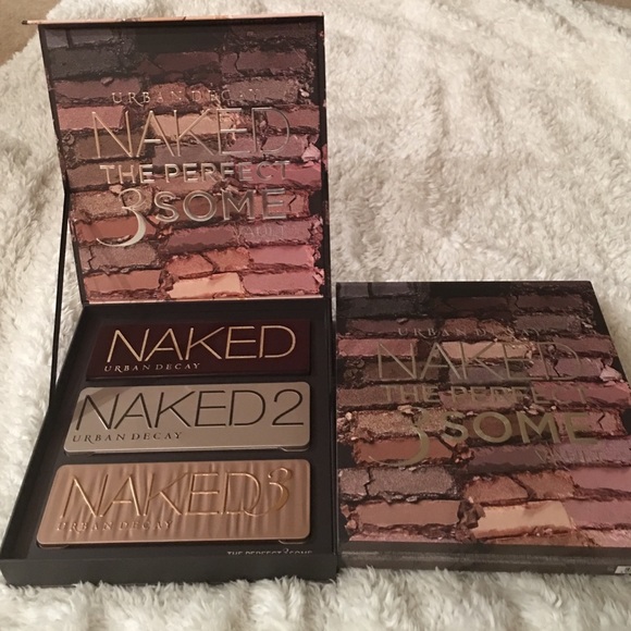 *SOLD*Urban Decay Naked the perfect 3 some *SOLD* - Picture 2 of 4