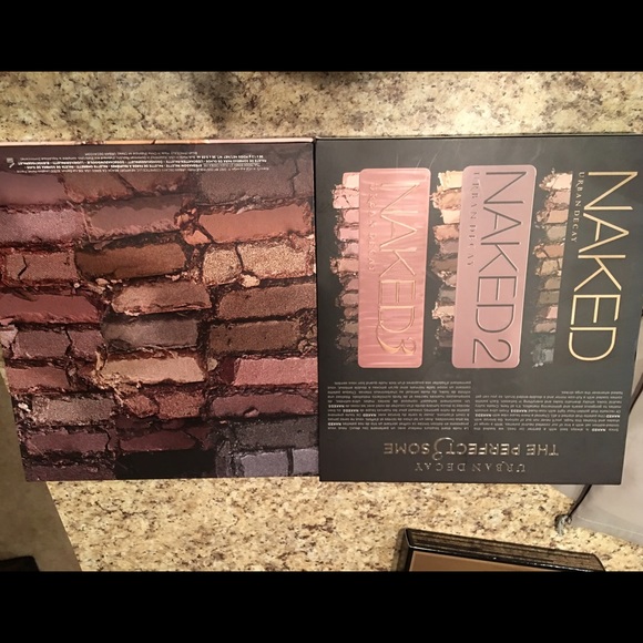 *SOLD*Urban Decay Naked the perfect 3 some *SOLD* - Picture 3 of 4