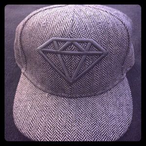 Diamond supply co hat