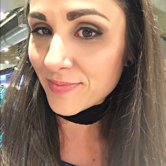 Meet your Posher, Tracy - Picture 6 of 6