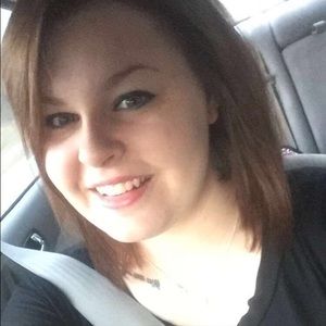 Meet your Posher, Tara