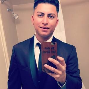 Meet your Posher, Eduardo