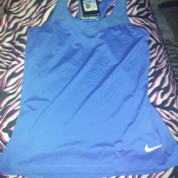Womans nike hypercool drifit series tank top