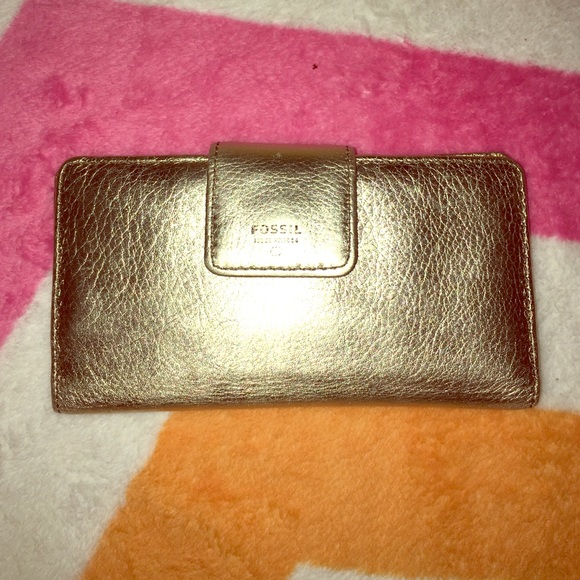 Fossil Wallet