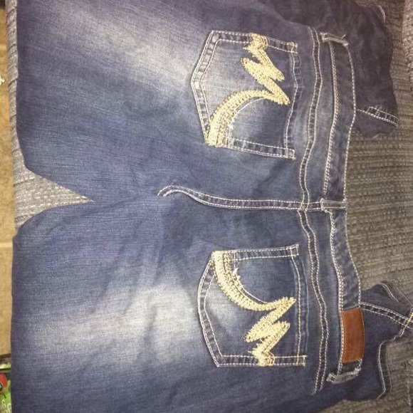 Maurice's jeans