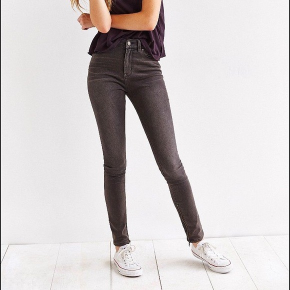 Urban Outfitters Pants - NEW ✨ BDG Black High-Waist Skinny Jean Ankle Zip