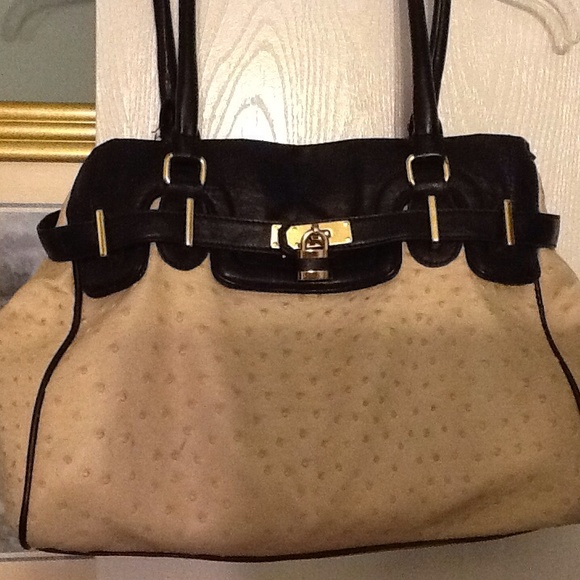 Large Aldo Black and Tan handbag