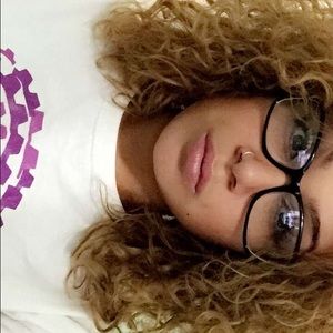 Meet your Posher, Anne