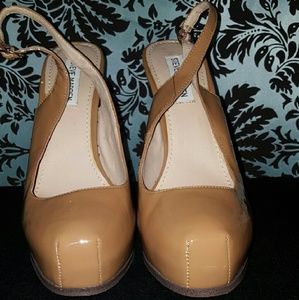 Steve Madden Sling Back Pumps