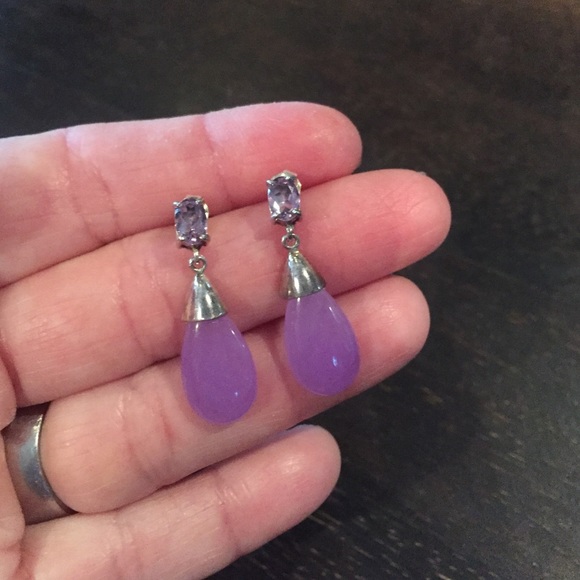 Drop earrings