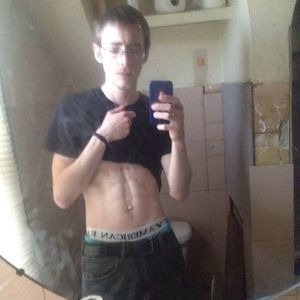 Meet your Posher, Casey