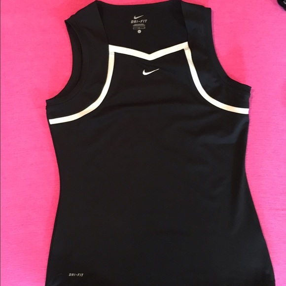 Nike Tennis tank