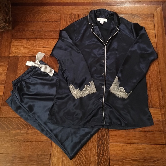 Oscar de la Renta Other - Pretty Oscar De La Renta PJs / lounge wear, S