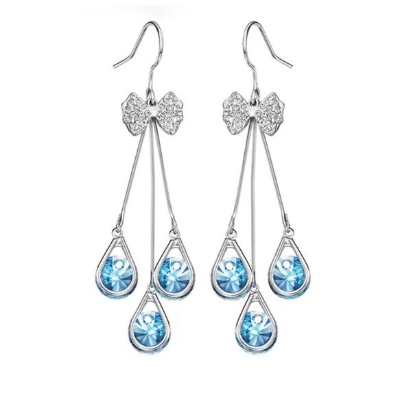 Jewelry - DF100 Swarovski Crystal Blue Bow Drop Earrings