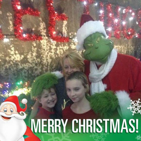 Meet your Posher, Julie - Picture 1 of 1