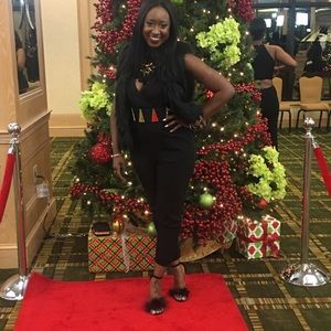 Meet your Posher, Tierra