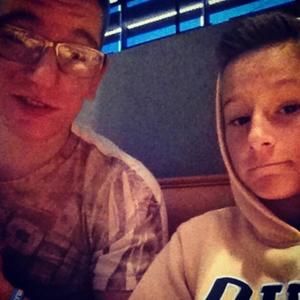 Meet your Posher, Aden