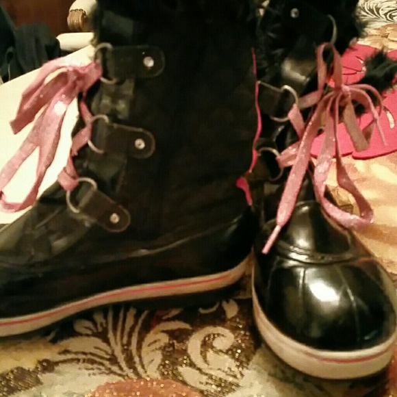 Justice boots
