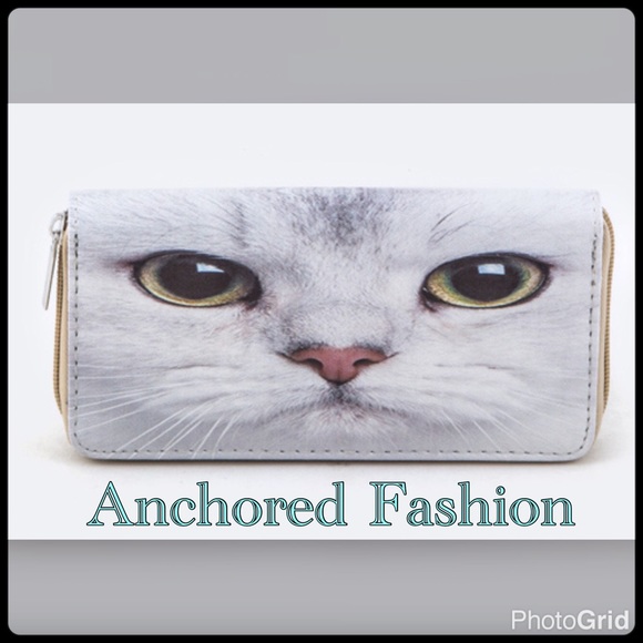 Handbags - FINAL SALE❣Cat Wallet