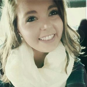Meet your Posher, Shelby