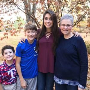 Meet your Posher, Rachel