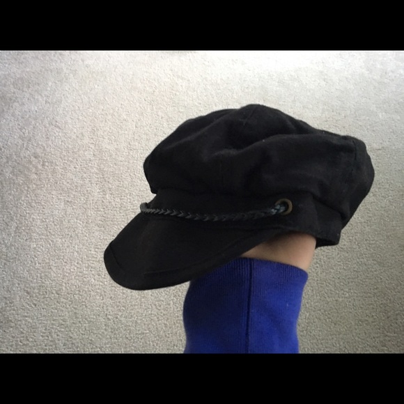 Black Hat Small