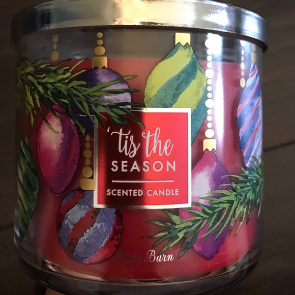 Bath & Body Works/ White Barn Candle