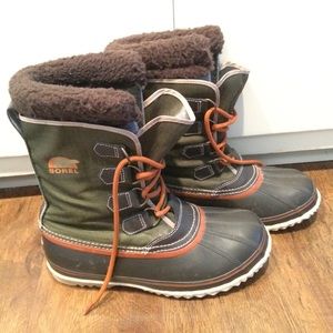 Sorel Winter Carnival waterproof boots