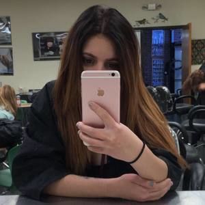 Meet your Posher, Anabel