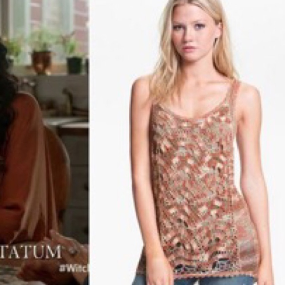 LAST CHANCE! Hinge Crochet Top