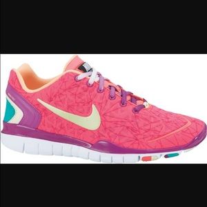 NIKE Training Free Fit 2 Women sz 7.5 Tennis Shoe